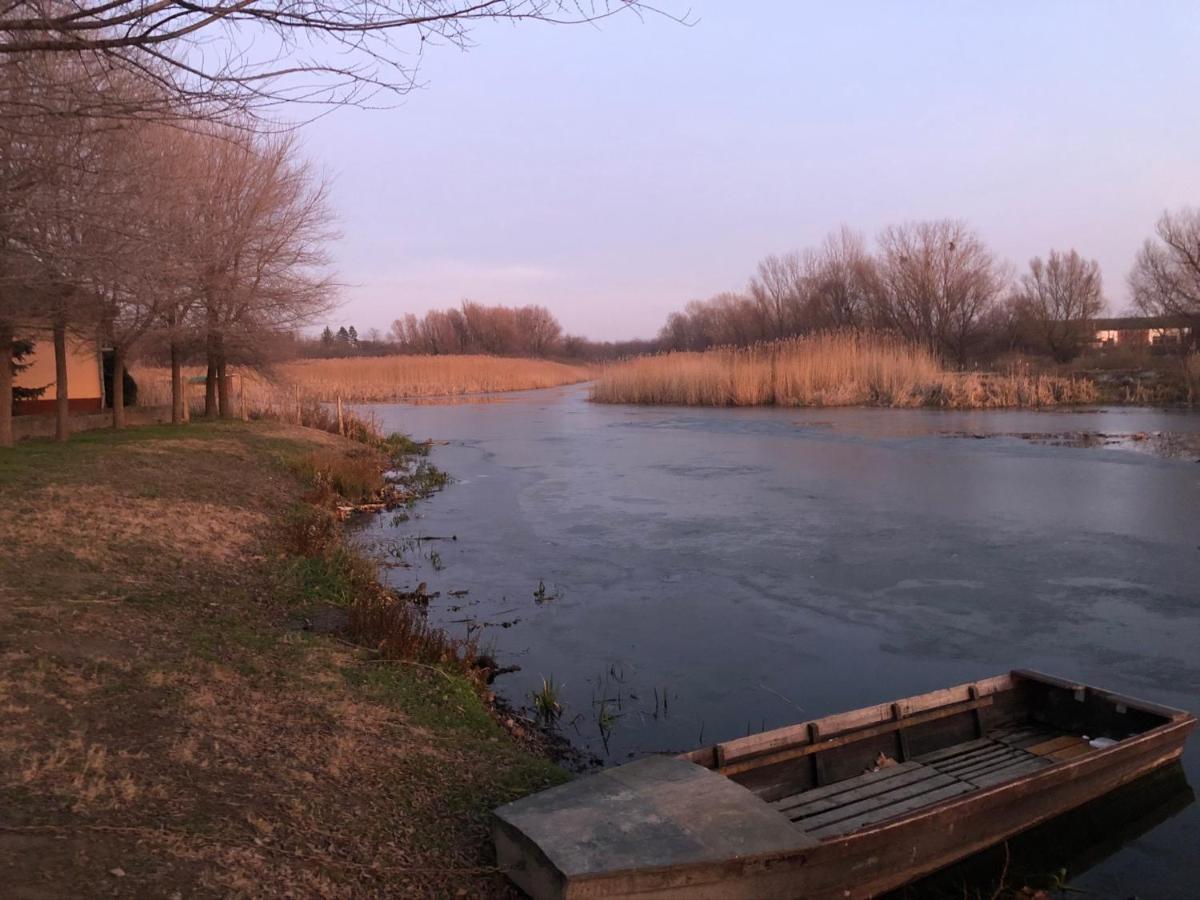 Elsa'S Angelparadies Dunafalva ภายนอก รูปภาพ